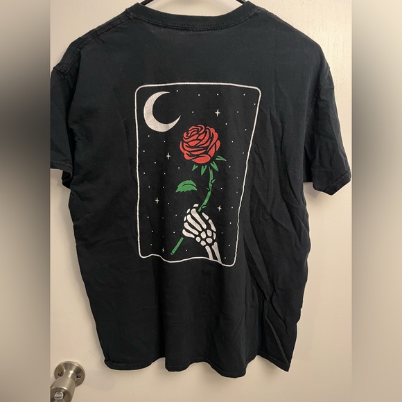 2 yourstruly to the moon t-shirts - Picture 2 of 6